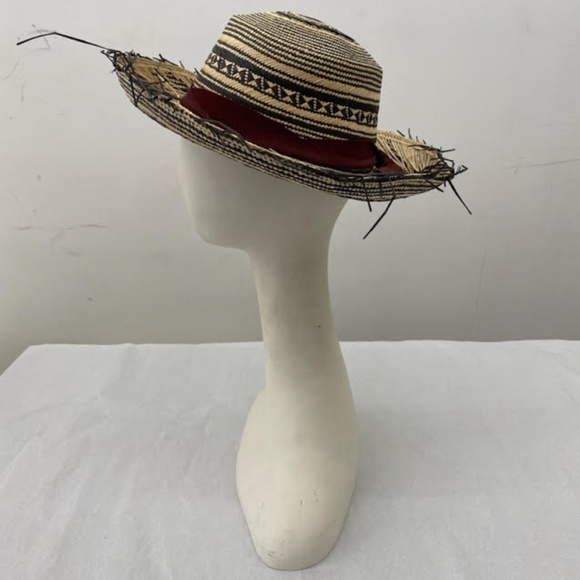 Beige/Blue Frayed Brim Hat